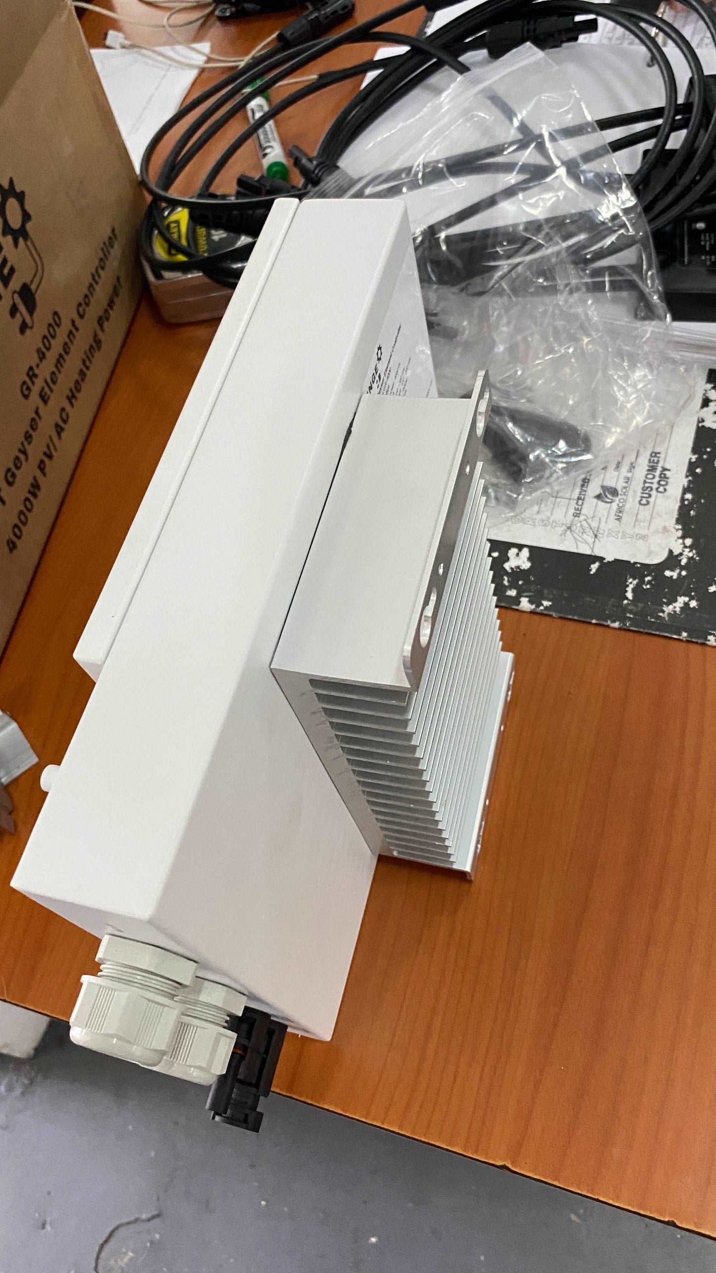 Geyser 4kw element controller - Oliross Solar