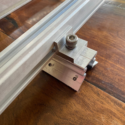 Axe Struct RailleD Corrugated Bracket for Solar Panels