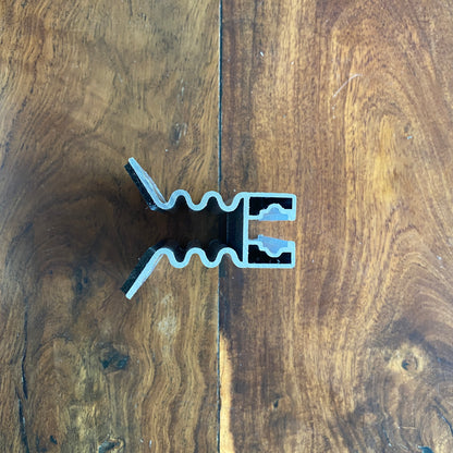 Axe Struct Railless Corrugated Bracket for Solar Panels